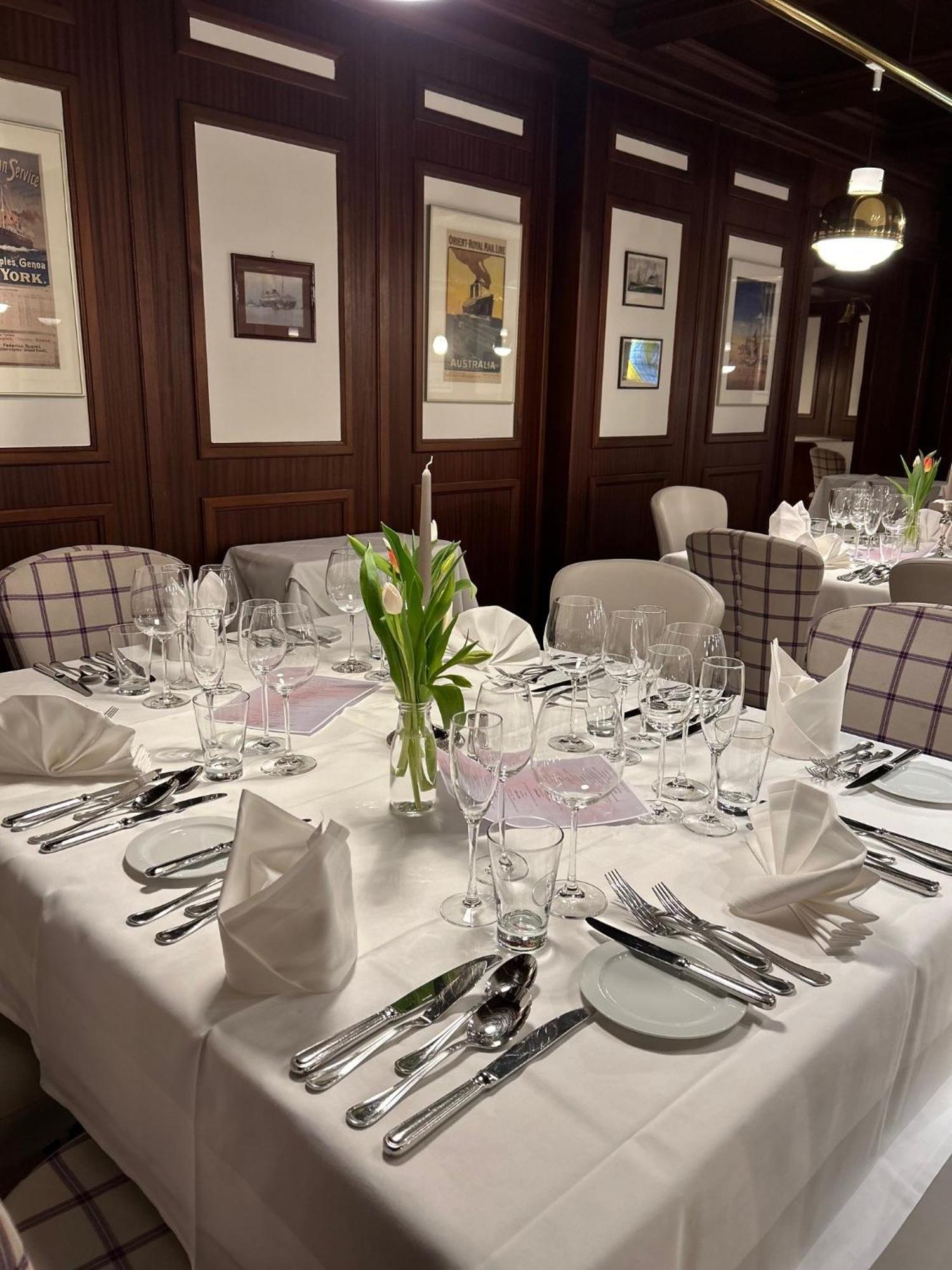 Hotel-Restaurant Steuermann Karlsruhe Extérieur photo